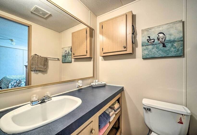 Peaceful Supply House ~ 2 Mi To Holden Beach!