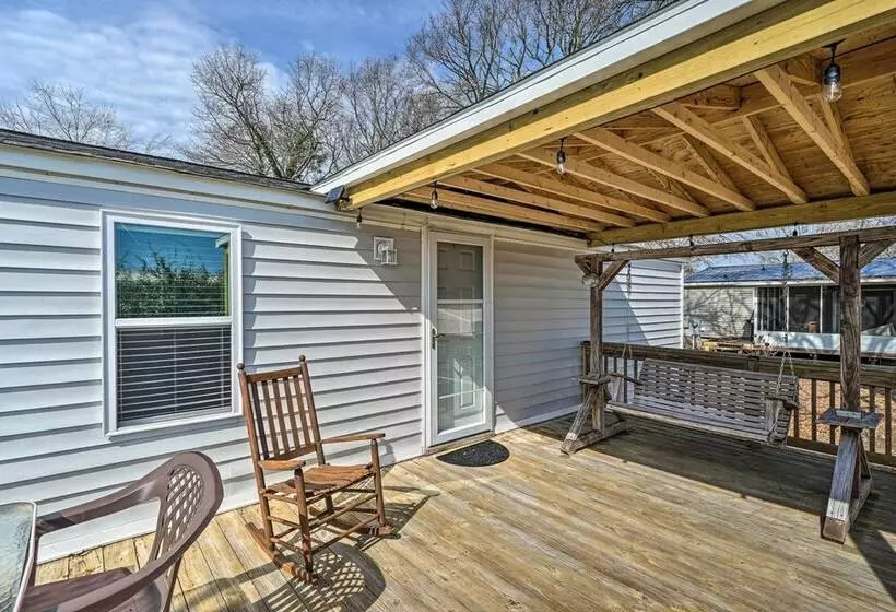 Peaceful Supply House ~ 2 Mi To Holden Beach!