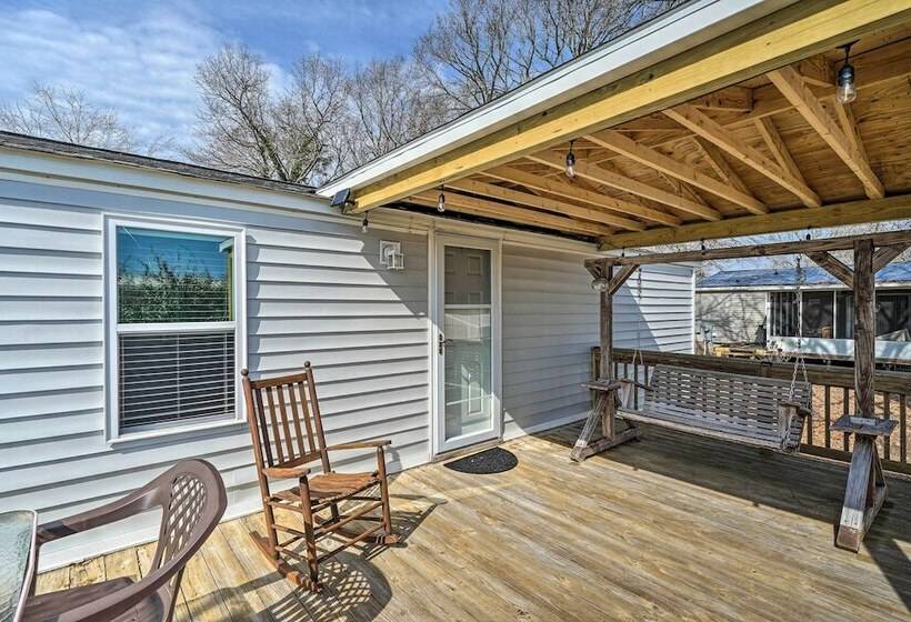 Peaceful Supply House ~ 2 Mi To Holden Beach!