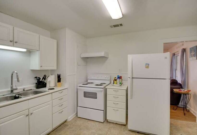 Pet Friendly Retreat In Gulfport < 1 Mi To Beach!