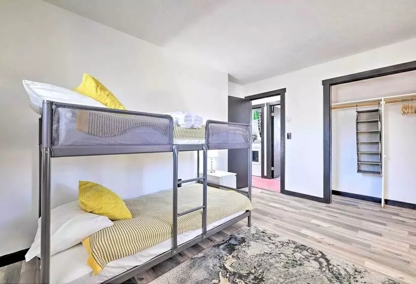Pet Friendly Tobyhanna Abode W/ Movie Room & Pool!