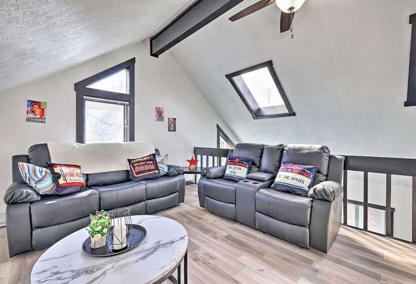 Pet Friendly Tobyhanna Abode W/ Movie Room & Pool!