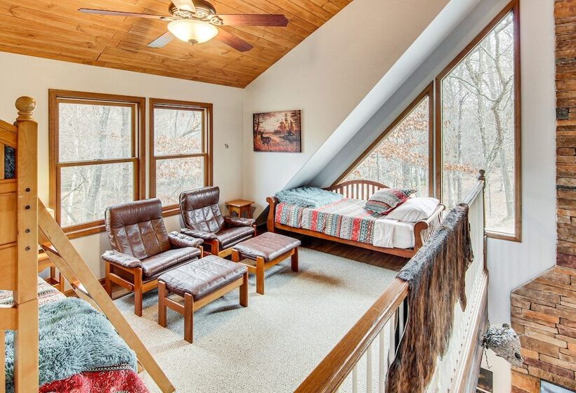 Riverfront Lake Lure Lodge W/ Deck On 13 Acres