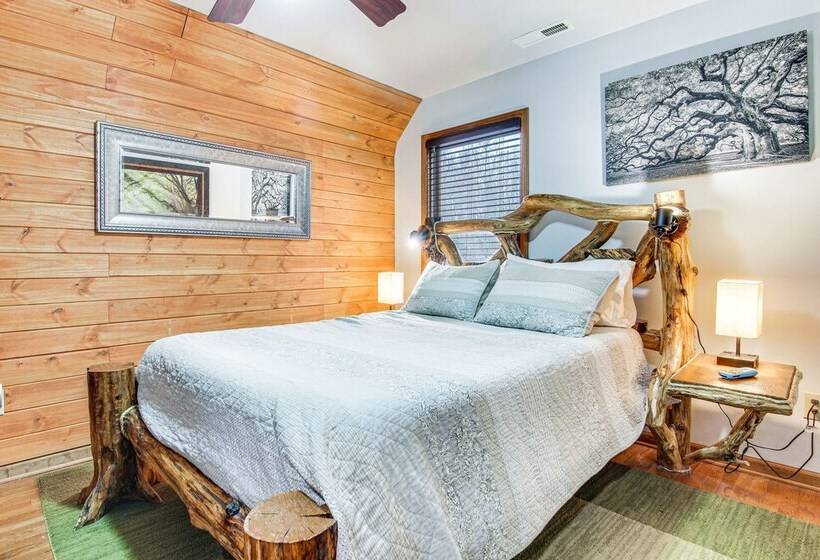 Riverfront Lake Lure Lodge W/ Deck On 13 Acres