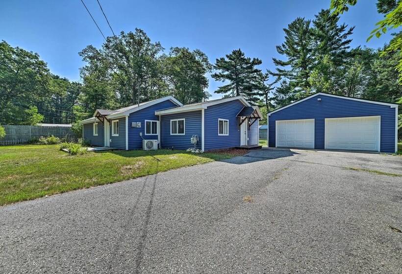 Prudenville Retreat W/ Yard ~ 1 Mi To Lake!