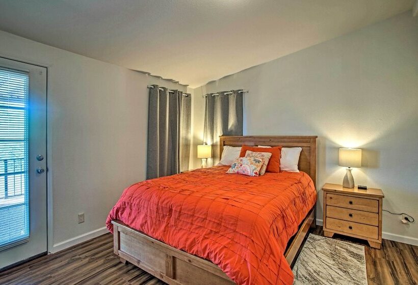 Sedona Home W/ View, Half Mi To Chimney Rock!