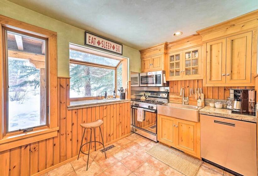 Sun Valley Family House W/ Fire Pit & Grill!