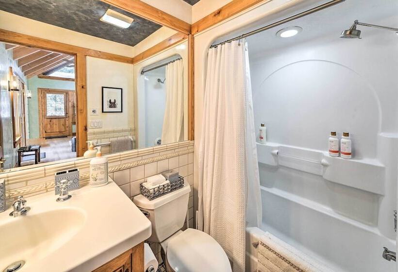 Sun Valley Family House W/ Fire Pit & Grill!