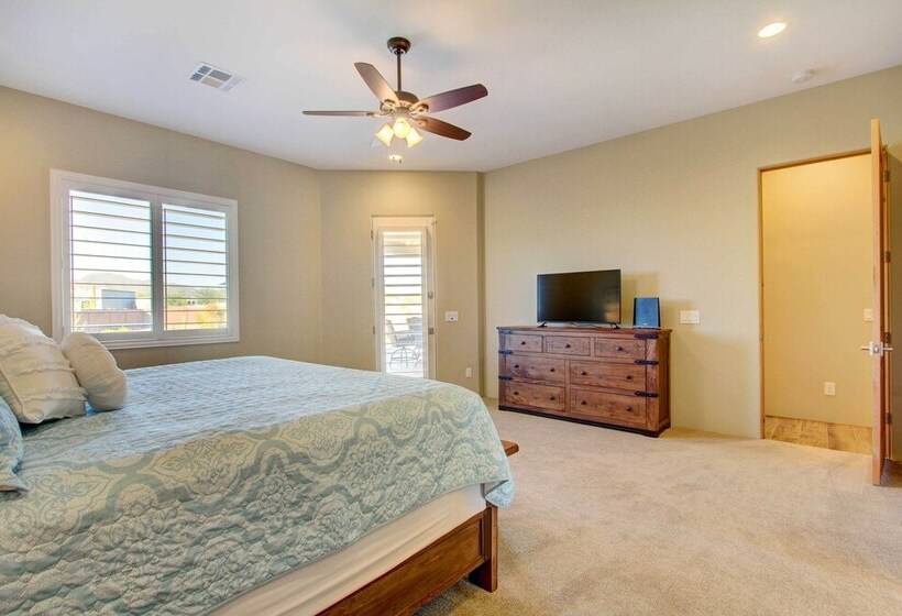 Oasis Like Phoenix Home W/ Private Outdoor Pool!