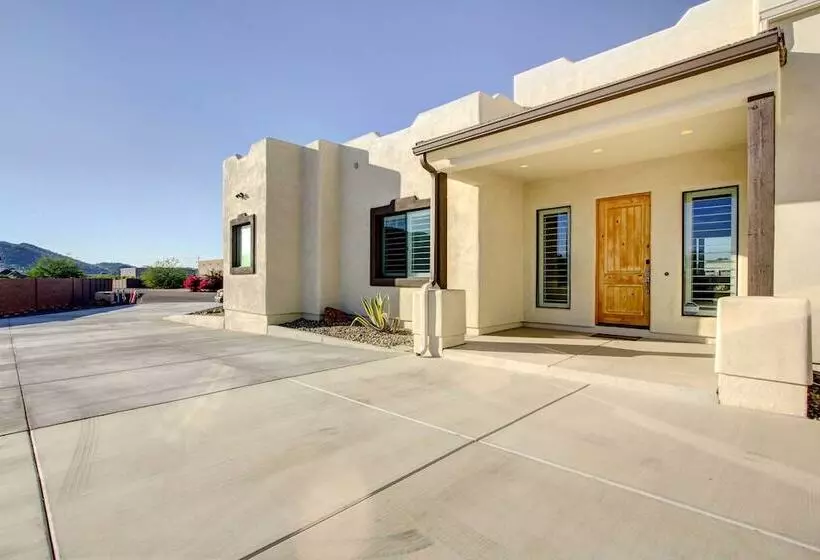 Oasis Like Phoenix Home W/ Private Outdoor Pool!