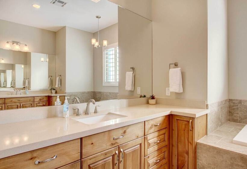 Oasis Like Phoenix Home W/ Private Outdoor Pool!