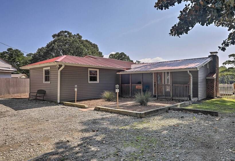 The Grey Goose : Waterfront Home With Beach