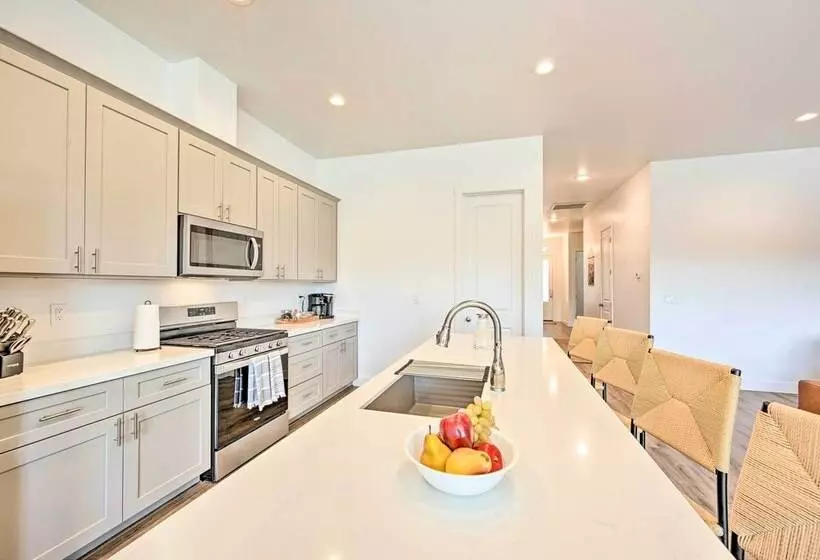 Flagstaff Retreat W/ Covered Patio, 3 Mi To Dtwn