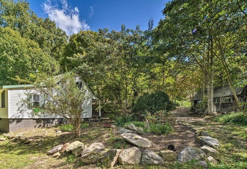 Whimsical Bat Cave Cottage W/ Fire Pit!