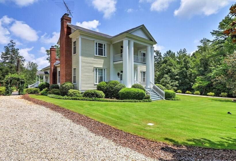 Historic Lafayette Retreat W/ Guest House!