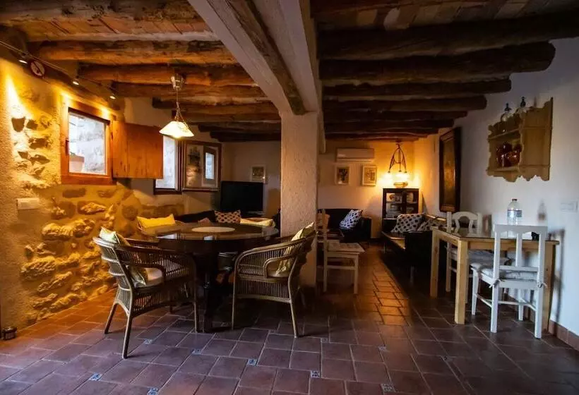 ユースホステル Torre Alta De Ram