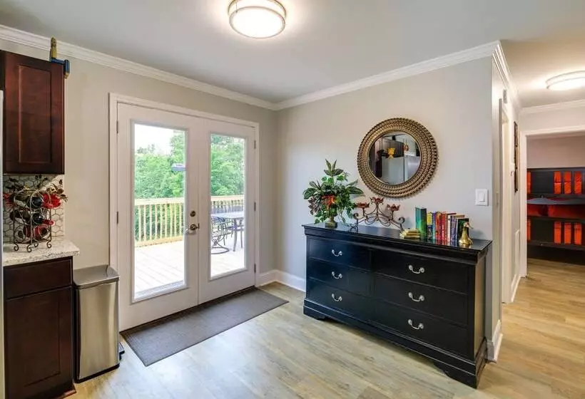 Ararat Home W/ Spacious Yard & Mountain Views!