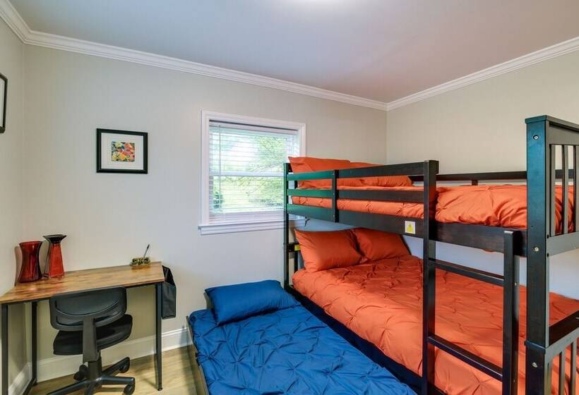 Ararat Home W/ Spacious Yard & Mountain Views!