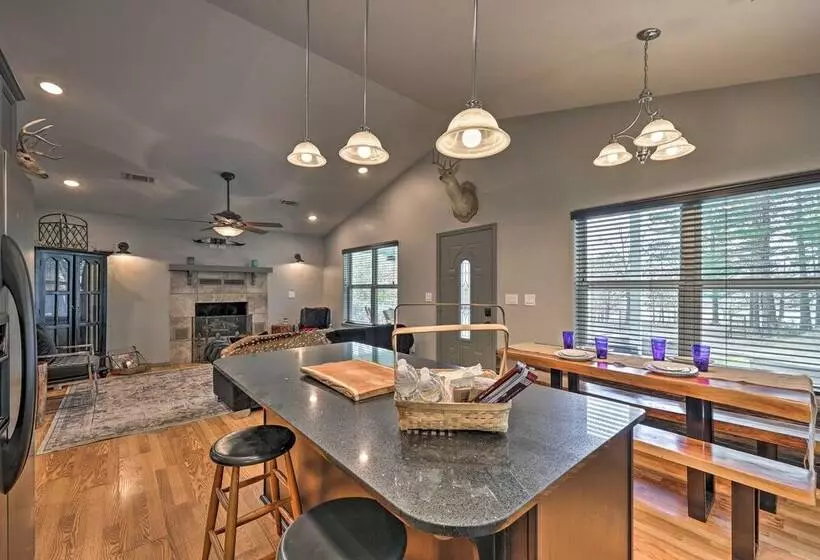 Hogden Home Near The Black Fork River & Trails!