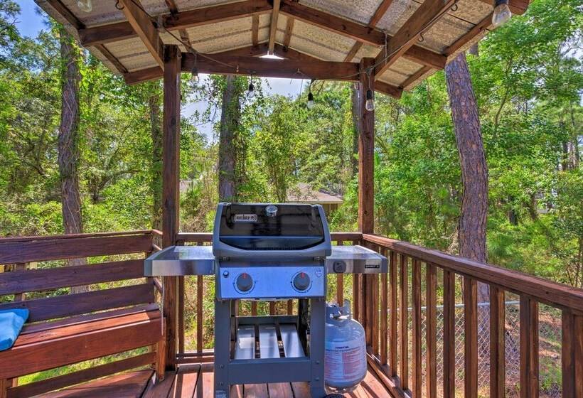 Charming Dauphin Island Home ~ 1 Mi To Beach!