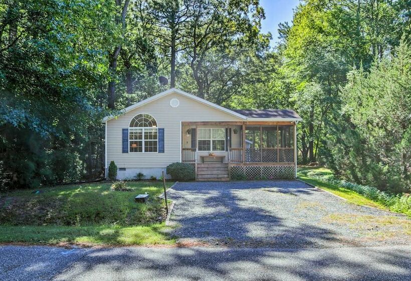 Charming Getaway, 9 Mi To Ocean City Beach!