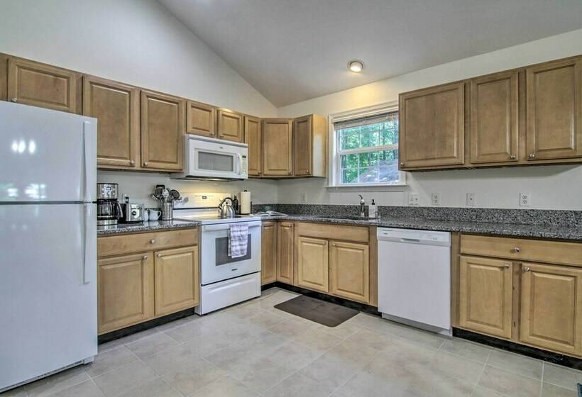 Charming Getaway, 9 Mi To Ocean City Beach!