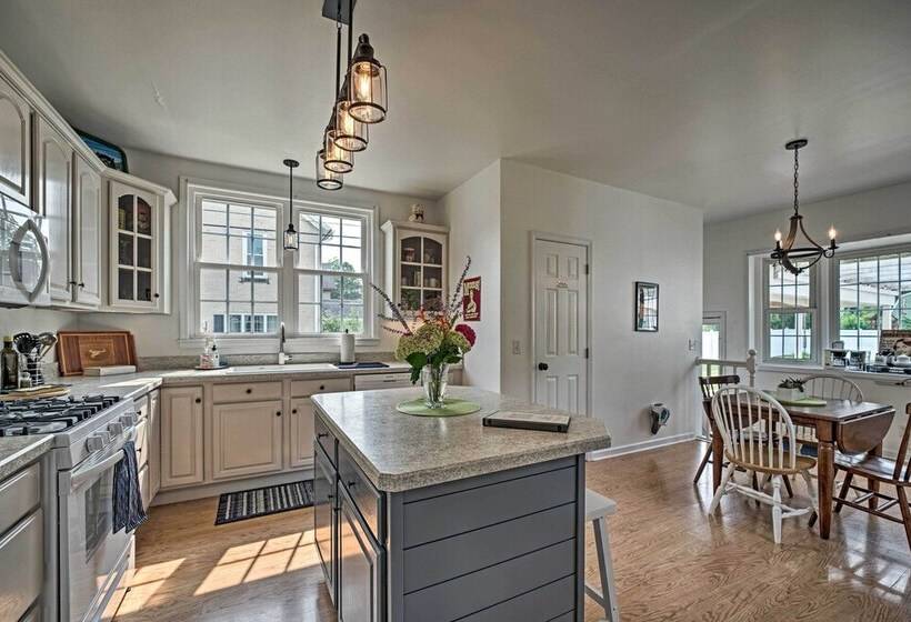 Charming & Historic Buffalo Home W/ Private Deck!