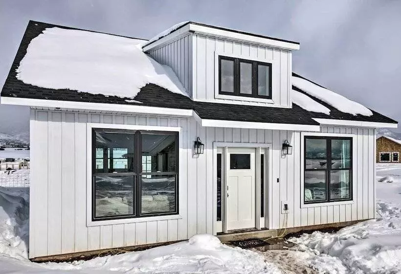 Charming Peoa Casita W/ Mountain Views