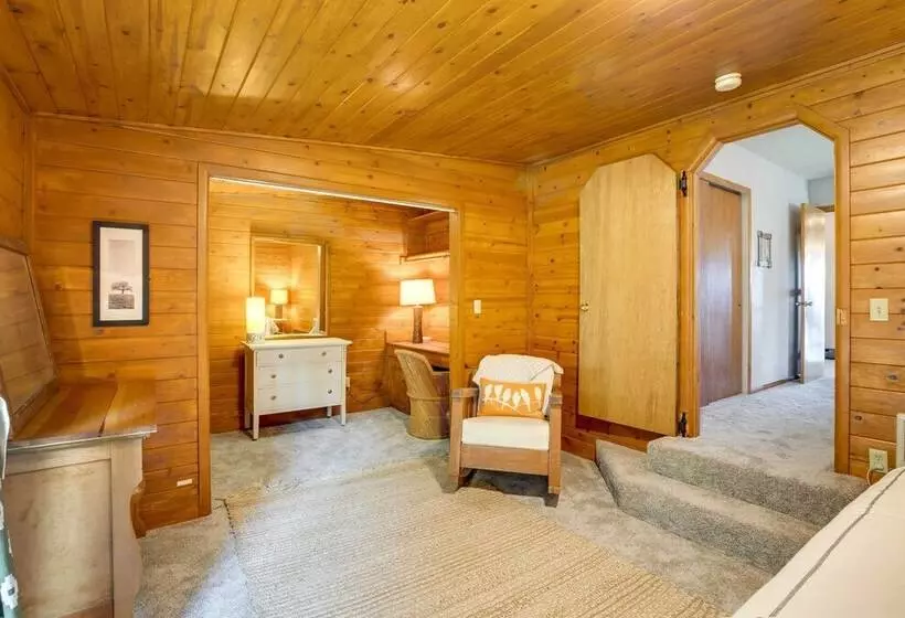 Charming Warrenton Cottage W/ Deck < 1 Mi To Beach