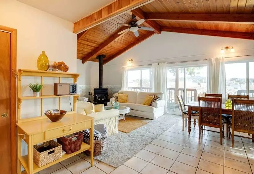 Charming Warrenton Cottage W/ Deck < 1 Mi To Beach