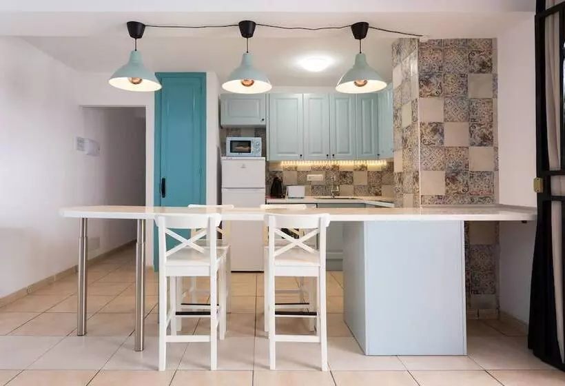 Coral Bay Port Royale