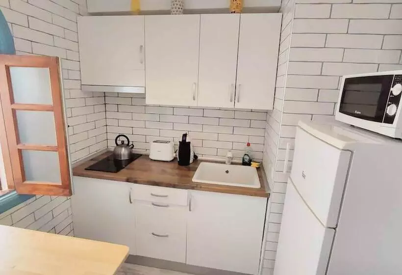 Coral Bay Port Royale