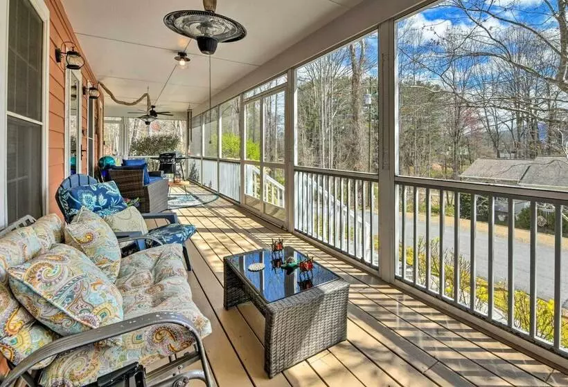 Cozy Home W/ Fire Pit, Near Great Smoky Mountains!