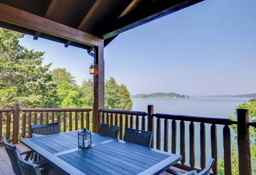 Family Friendly Dandridge Home W/ Lake Views!