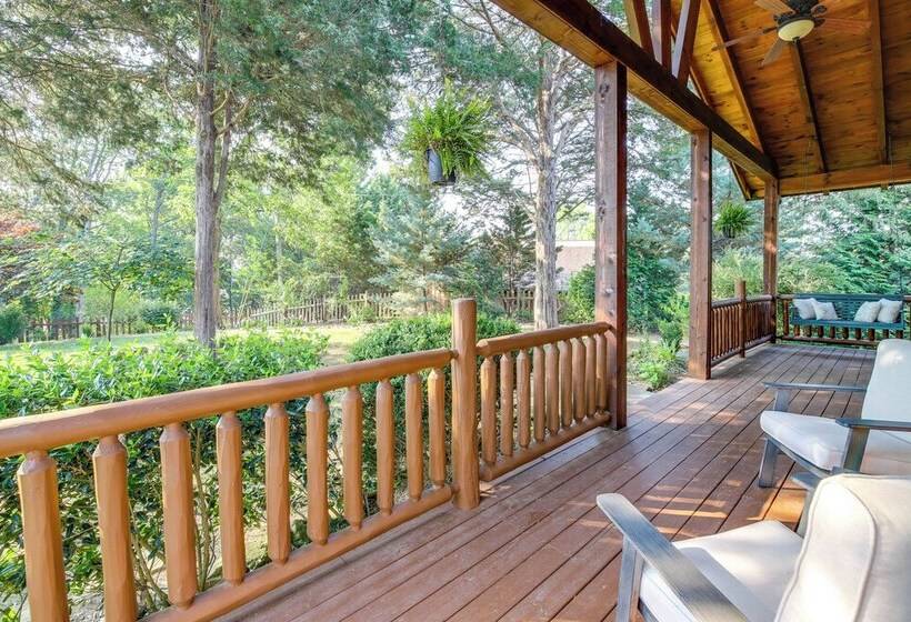 Family Friendly Dandridge Home W/ Lake Views!