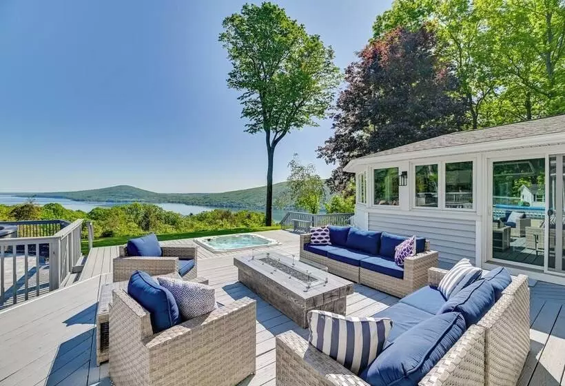 Finger Lakes Vacation Rental W/ Hot Tub & Pool