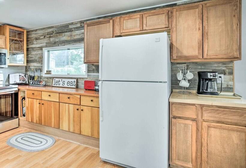 Historic Casper Retreat W/ Renovated Yard!