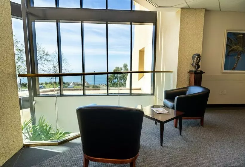Hotelli Villa Graziadio Executive Center At Pepperdine University