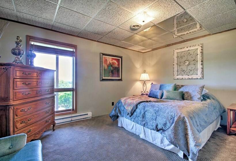 Lake Norfork Home W/waterview Patio + Balcony