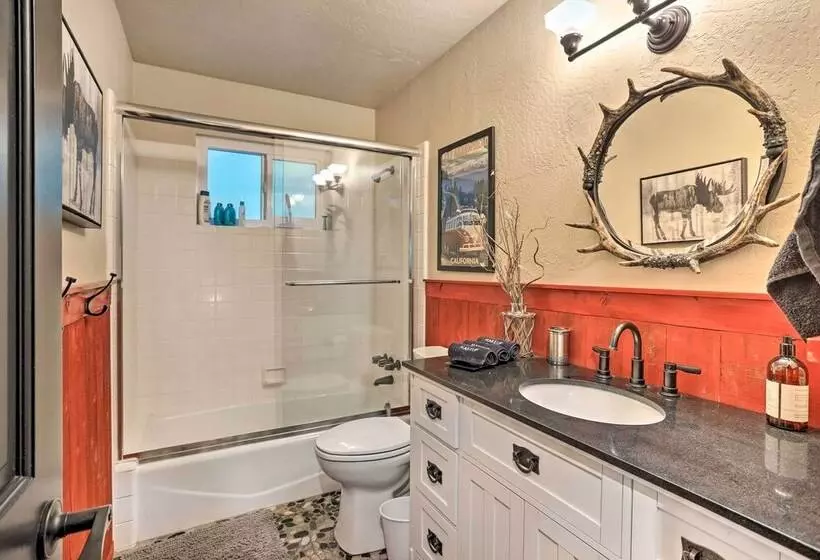 Lovely Lake Arrowhead Cabin W/ Furnished Deck