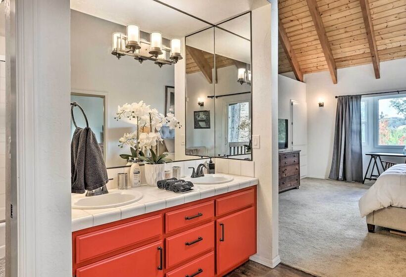 Lovely Lake Arrowhead Cabin W/ Furnished Deck