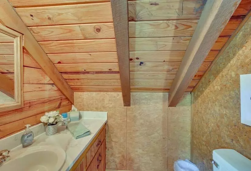 Modern Fairland Log Cabin W/ Lake Access!