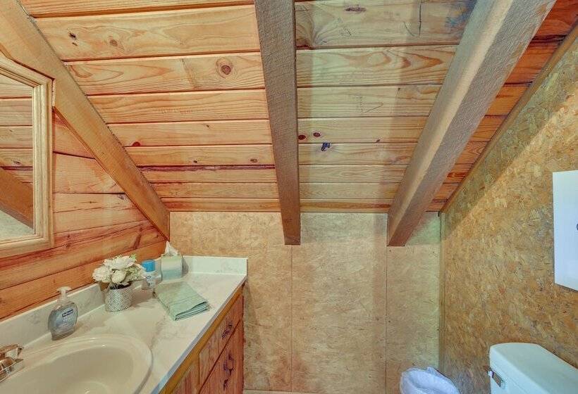 Modern Fairland Log Cabin W/ Lake Access!