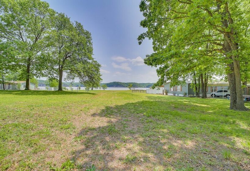 Modern Fairland Log Cabin W/ Lake Access!