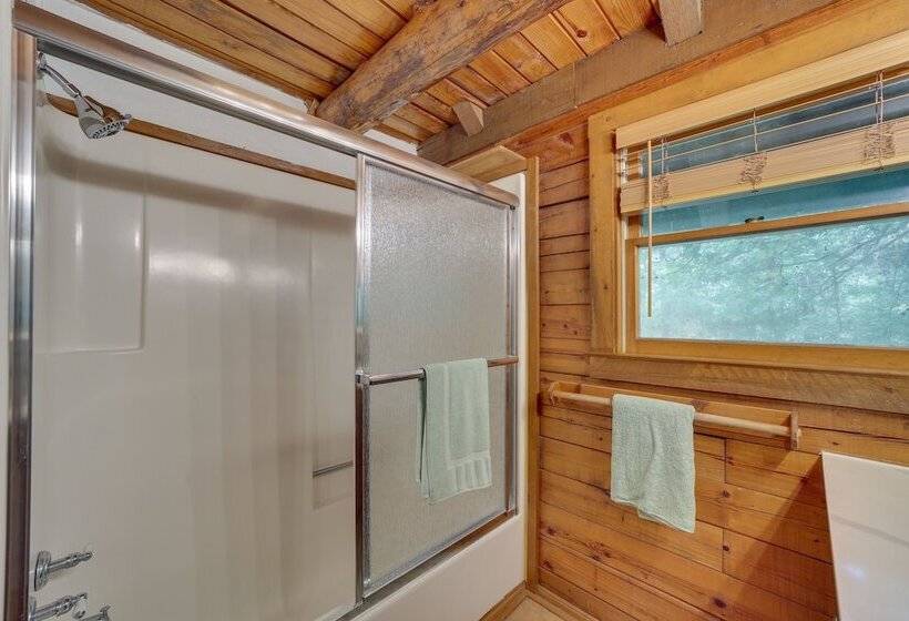 Modern Fairland Log Cabin W/ Lake Access!