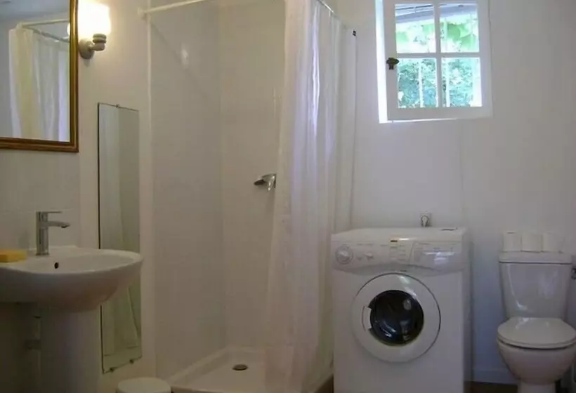 ペンション La Petite Clavelie Gîte Périgord Vert