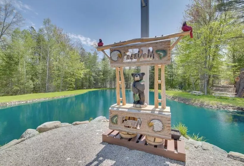 Unique Maine Log Cabin W/ Trout Ponds & Sauna!