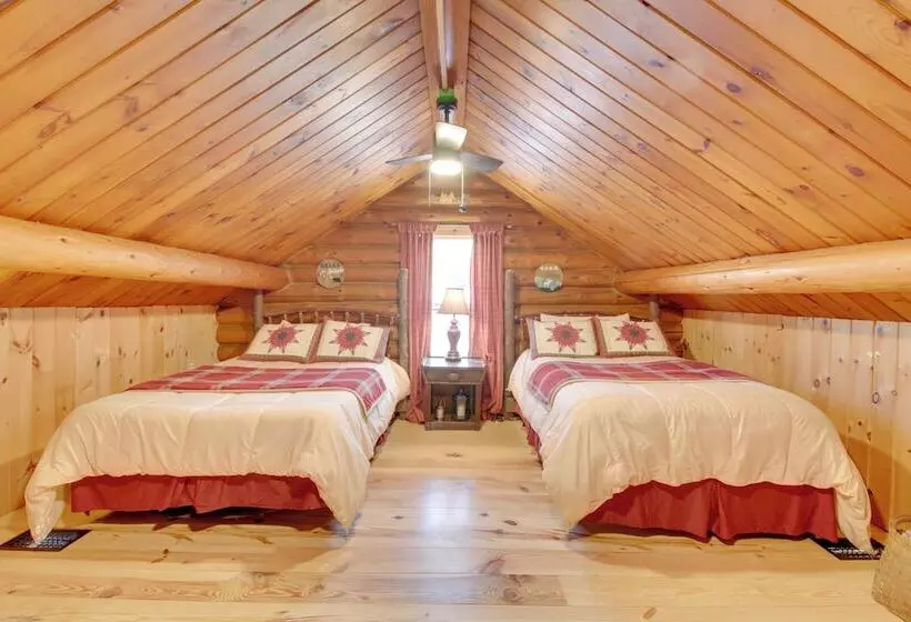 Unique Maine Log Cabin W/ Trout Ponds & Sauna!