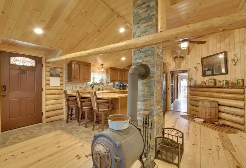 Unique Maine Log Cabin W/ Trout Ponds & Sauna!