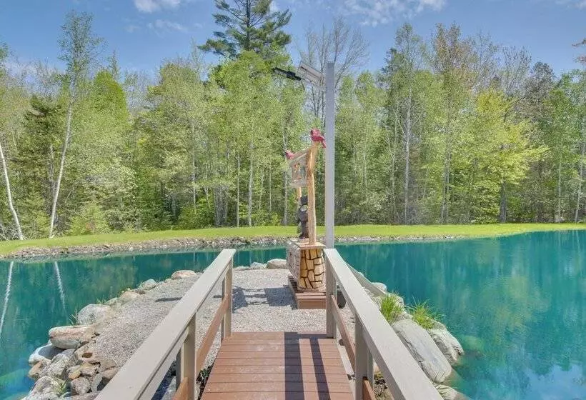 Unique Maine Log Cabin W/ Trout Ponds & Sauna!